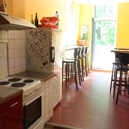 Baxpax Kreuzberg Hostel Berlin Exteriör bild