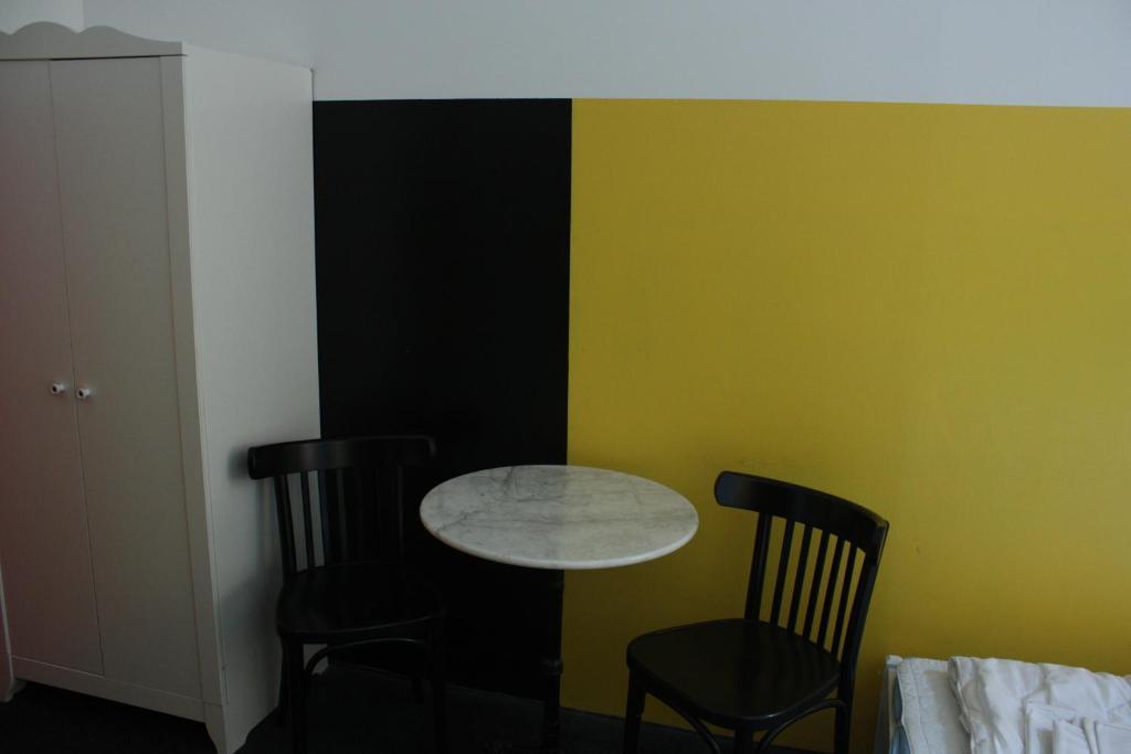 Baxpax Kreuzberg Hostel Berlin Rum bild