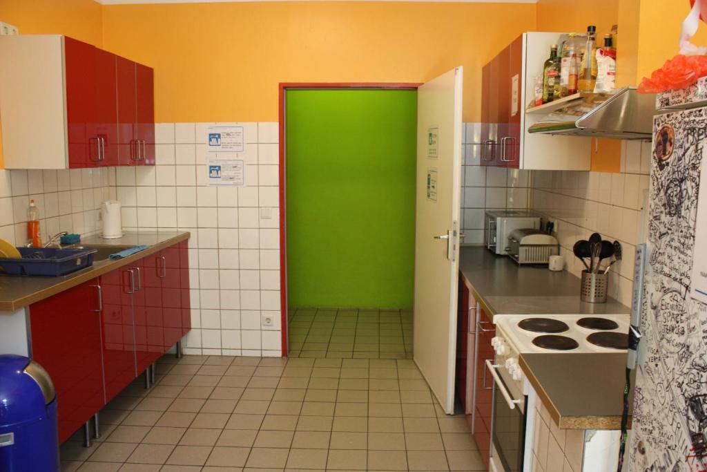 Baxpax Kreuzberg Hostel Berlin Exteriör bild